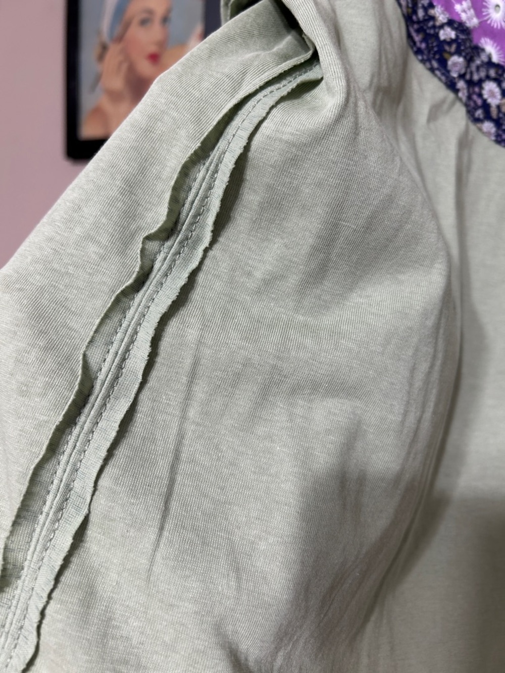 easel Sage Green Long Sleeve Tee with Yellow & Purple Patchwork - Picture 4 of 8